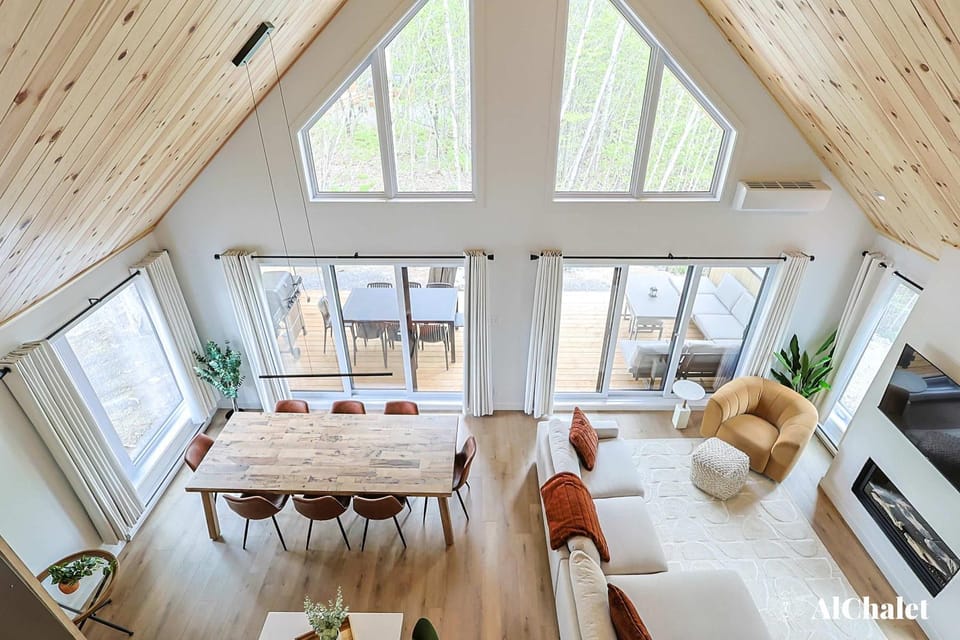Alize Cozy Nature Escape with Spa Domaine Grand Portneuf Chalet in Quebec