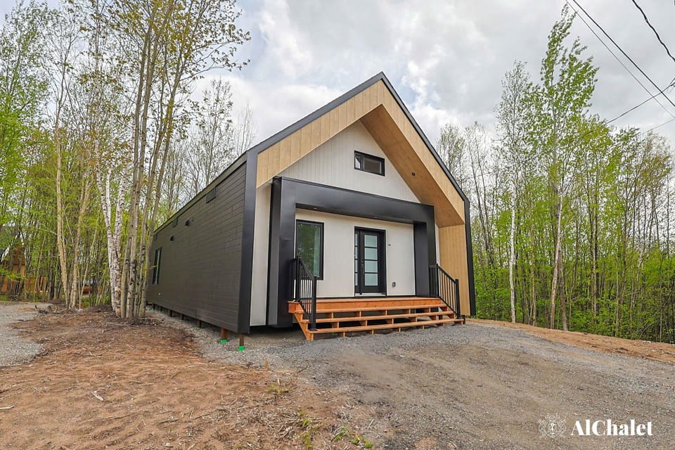 Alize Cozy Nature Escape with Spa Domaine Grand Portneuf Chalet in Quebec