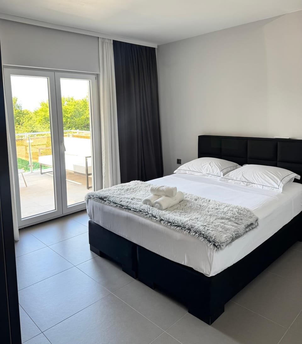 Villa Vuletic House in Zadar County