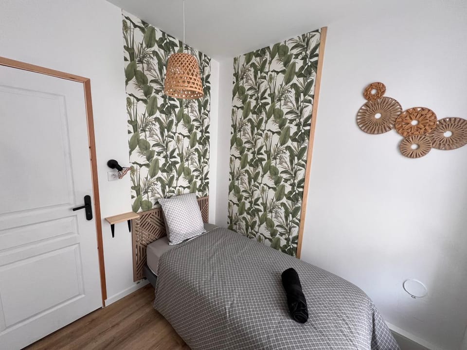 Appartement avec grande terrasse Apartment in Gien