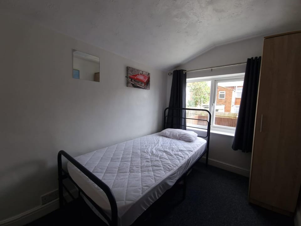 Beth House Apartment in Northampton