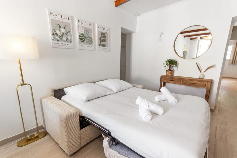 L'Aubernon - Hypercentre - Old Antibes - AC - Beach Apartment in Antibes