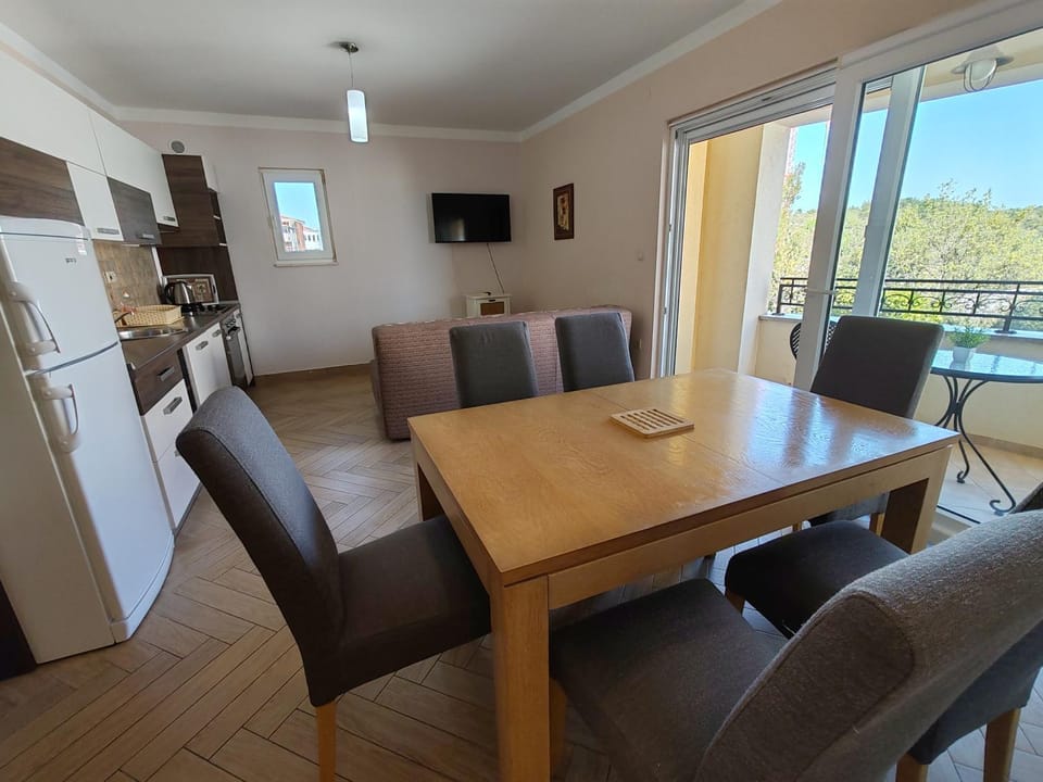Apartmani Kovačićek 3 Apartment in Biograd na Moru