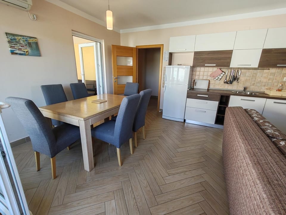 Apartmani Kovačićek 3 Apartment in Biograd na Moru