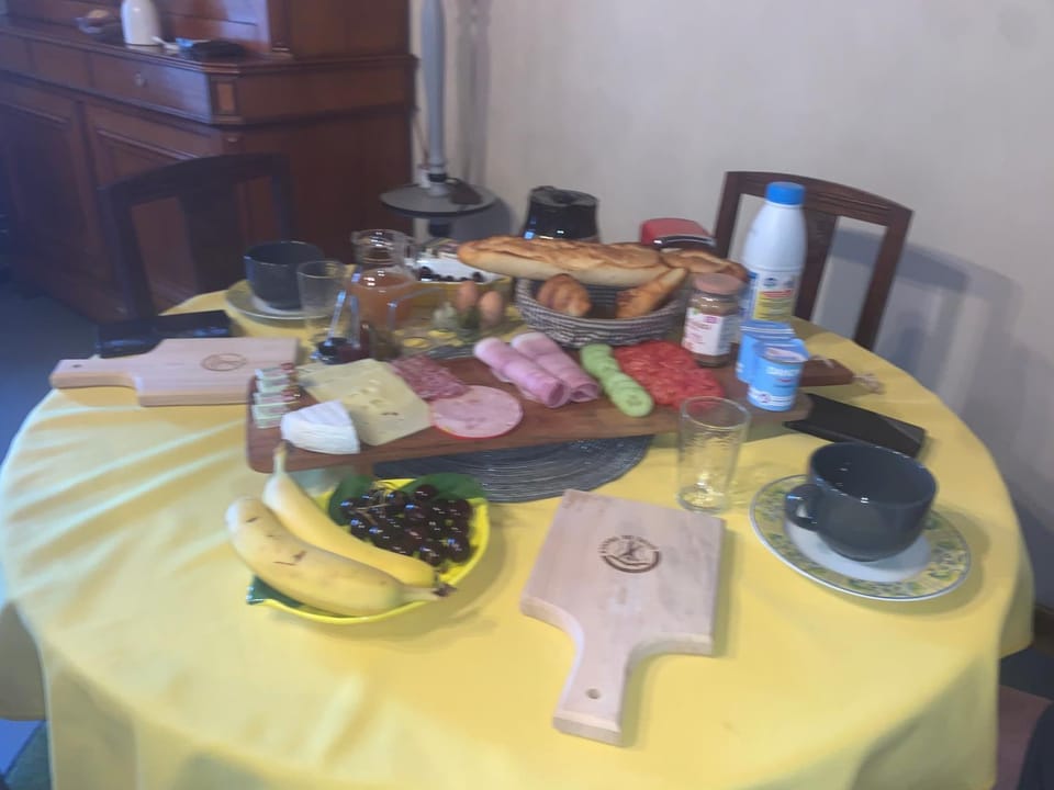 Food, Breakfast, Continental breakfast, Buffet breakfast, Drinks