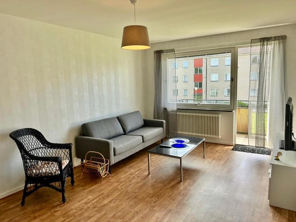 Två rum & kök Börstorpsgatan 13 B Apartment in Västra Götaland County