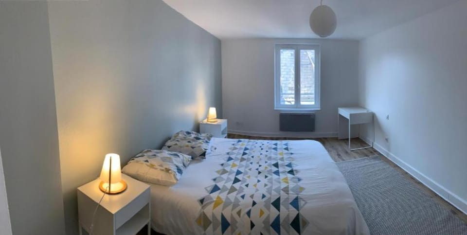 Appartement lumineux au centre ville Apartment in Bourges