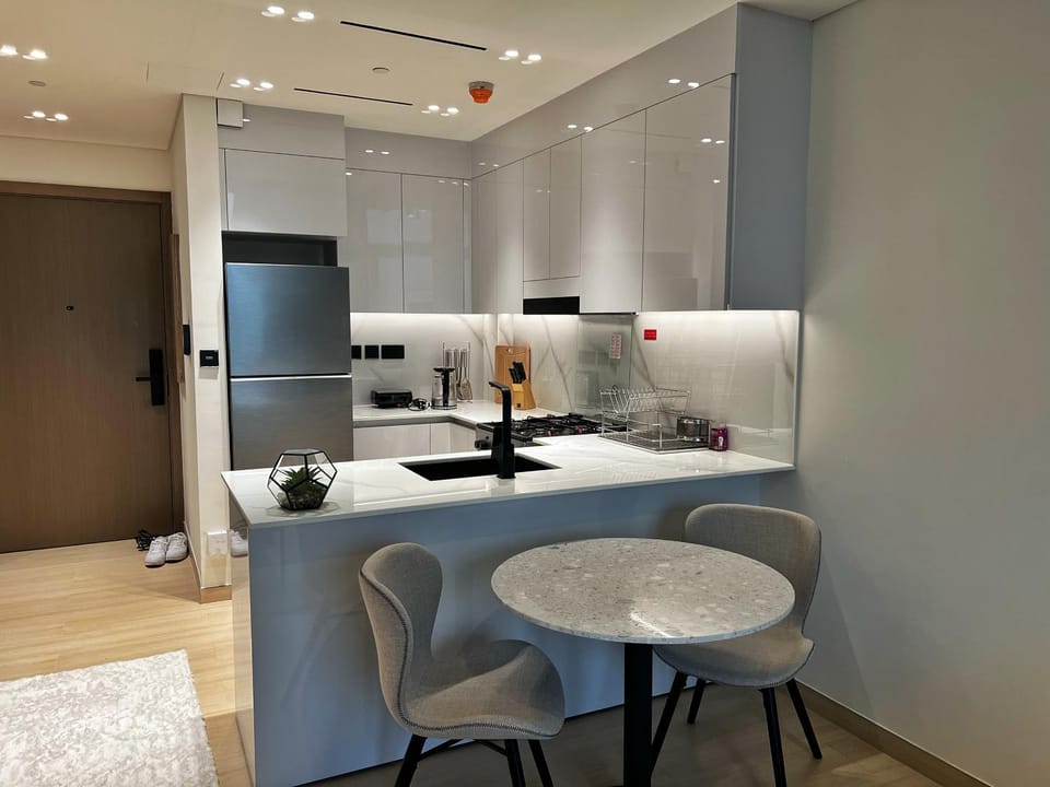 Communal kitchen, kitchen