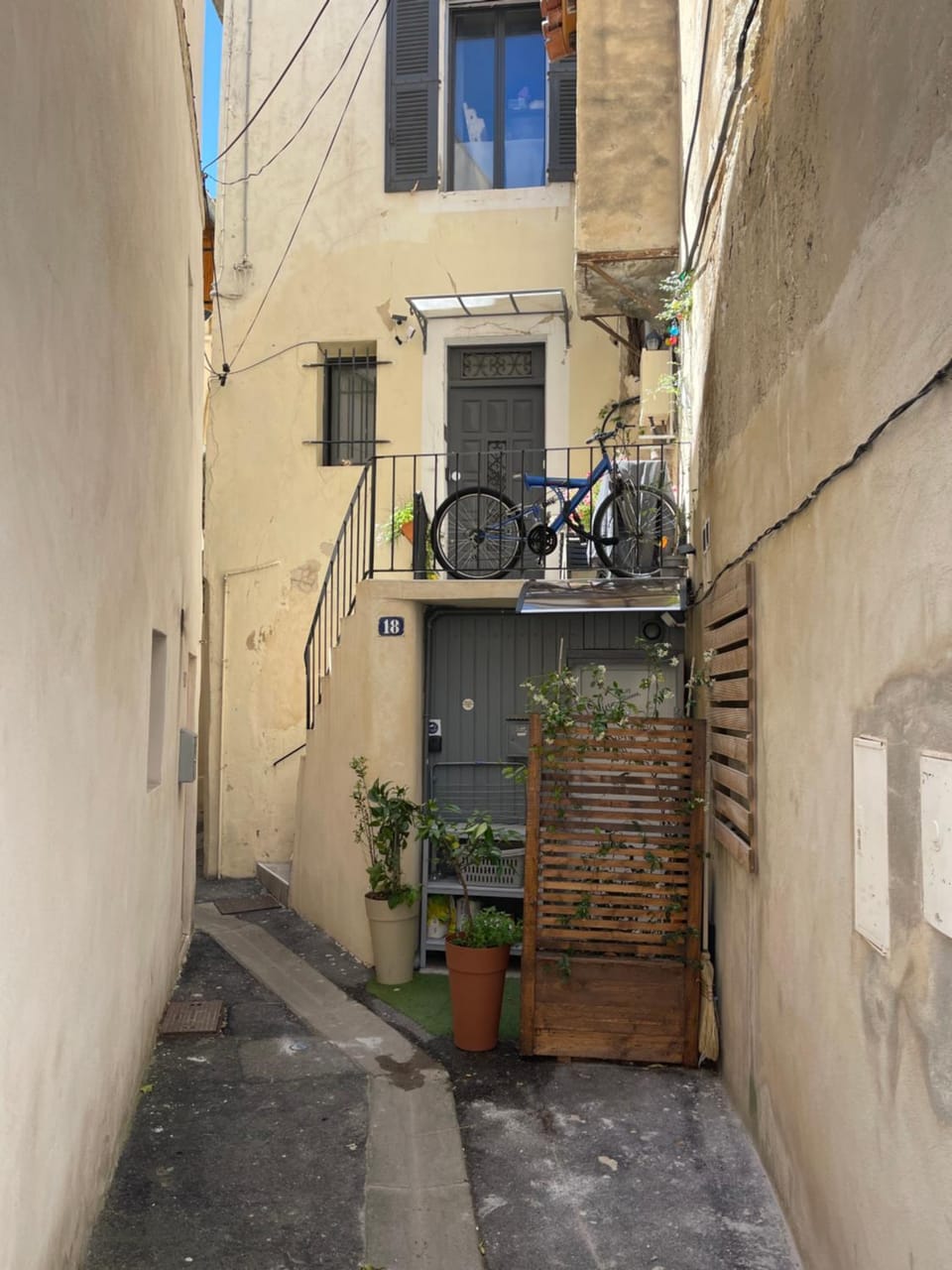 T1 neufs climatisés sur-équipés Apartment in Avignon