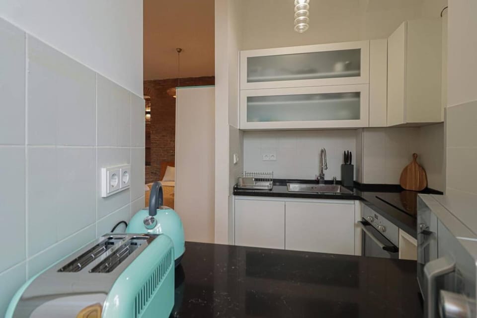 Kitchen or kitchenette, dishwasher
