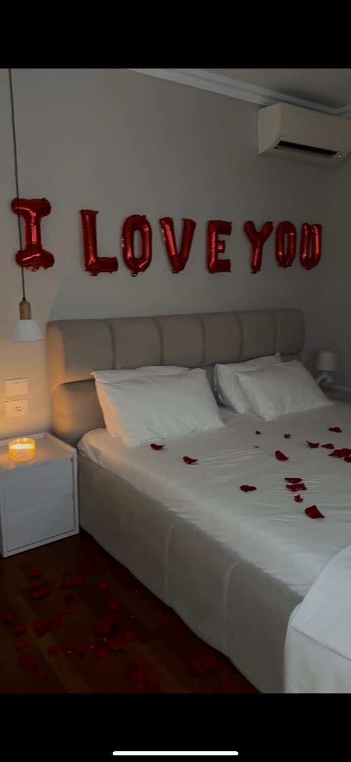 Bed, air conditioner