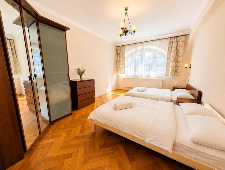 Central Sauna 4-bedroom Apartment Apartment in Krakow