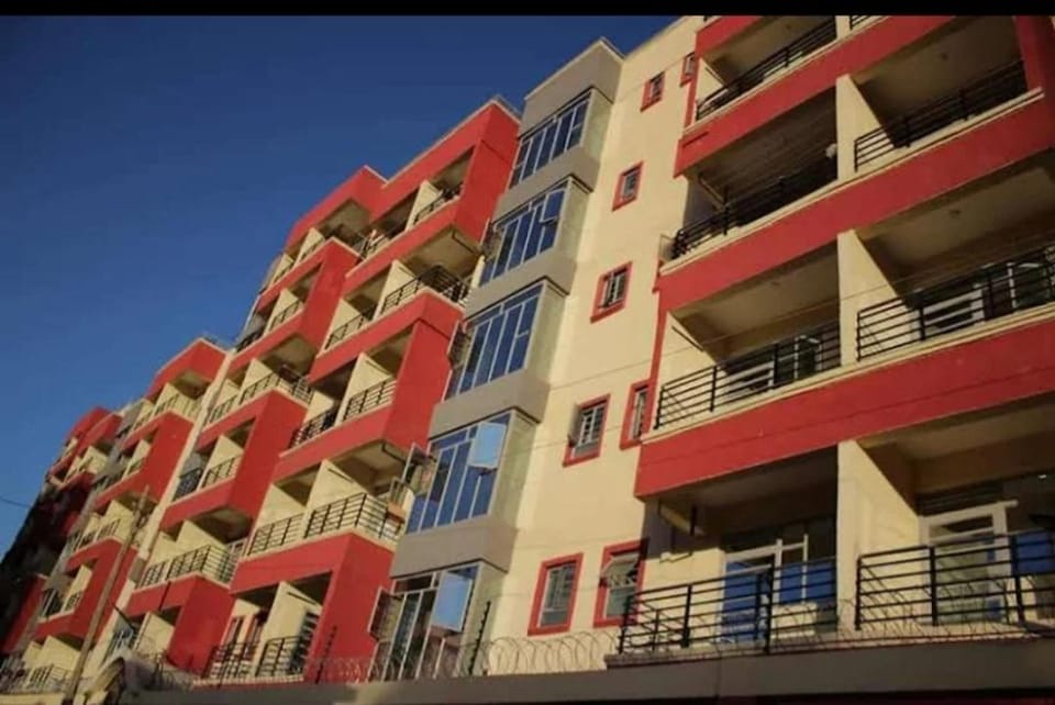 2 Bedroom All En Suite Apt with Balcony - Ruaka Apartment in Nairobi
