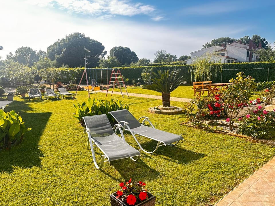 Park Plaza Apartments Apartment in Fažana