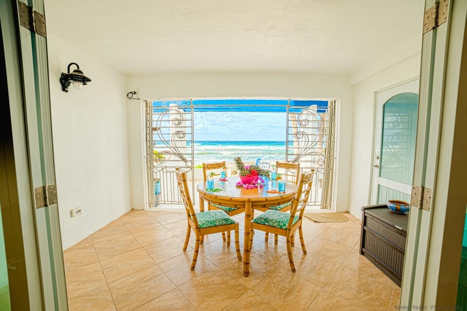Amazing Ocean Front Stunning Views Virgin Islands Paradise 2-2 Apartment hotel in St. Croix