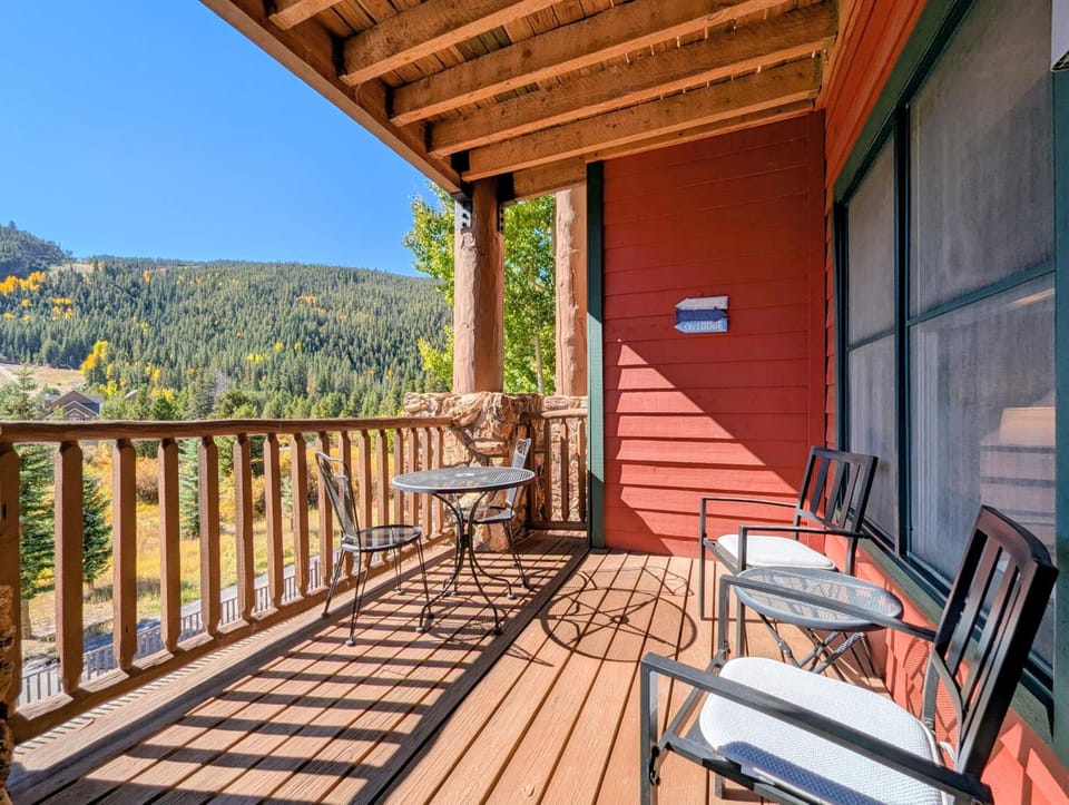 Hidden River Lodge 5965 by SummitCove Lodging in Colorado House in Keystone