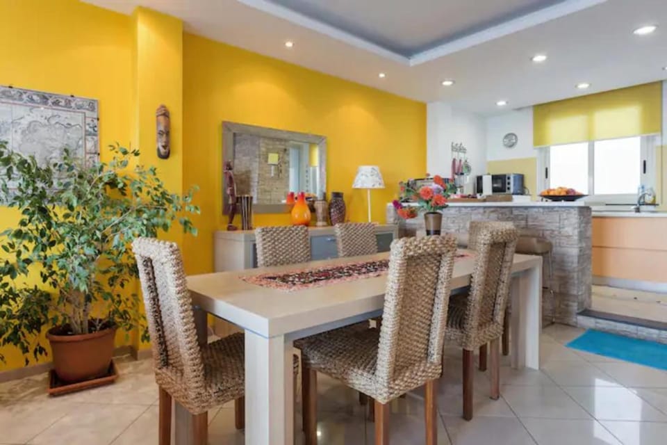 With Terrace and Lovely Sea View Apartment in Sicily