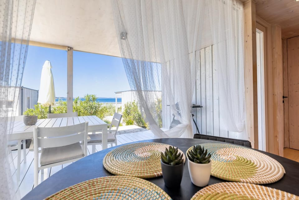 Balcony/Terrace, Balcony/Terrace