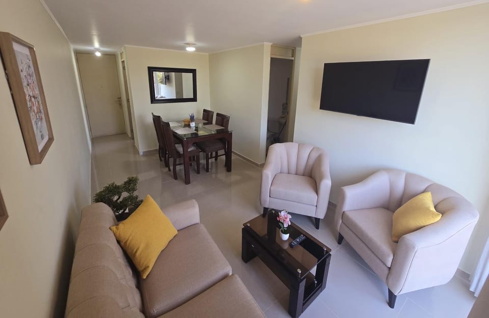 TV and multimedia, Living room, Dining area