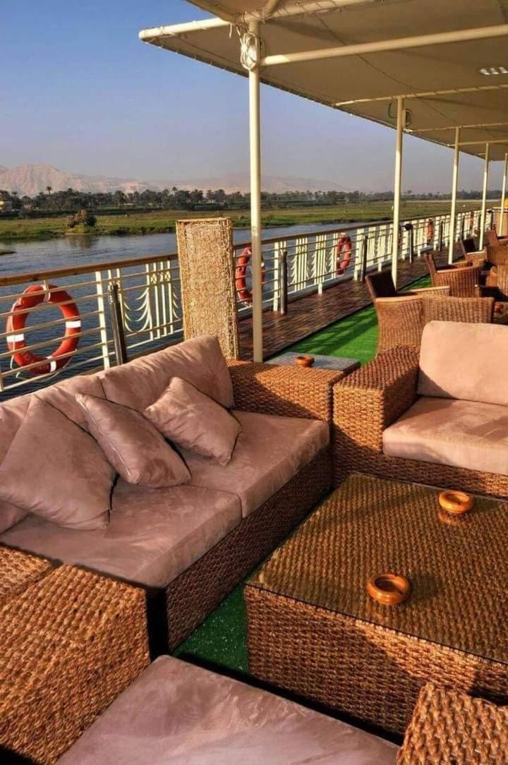 nile cruise king boat Hotel in Cairo Governorate