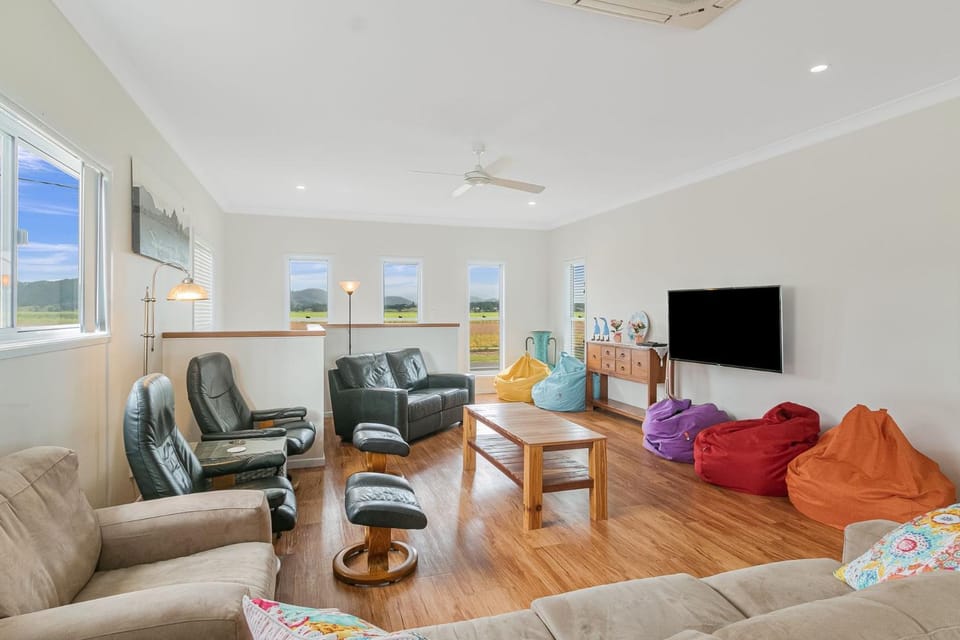 Reflections on the Tweed House in Murwillumbah