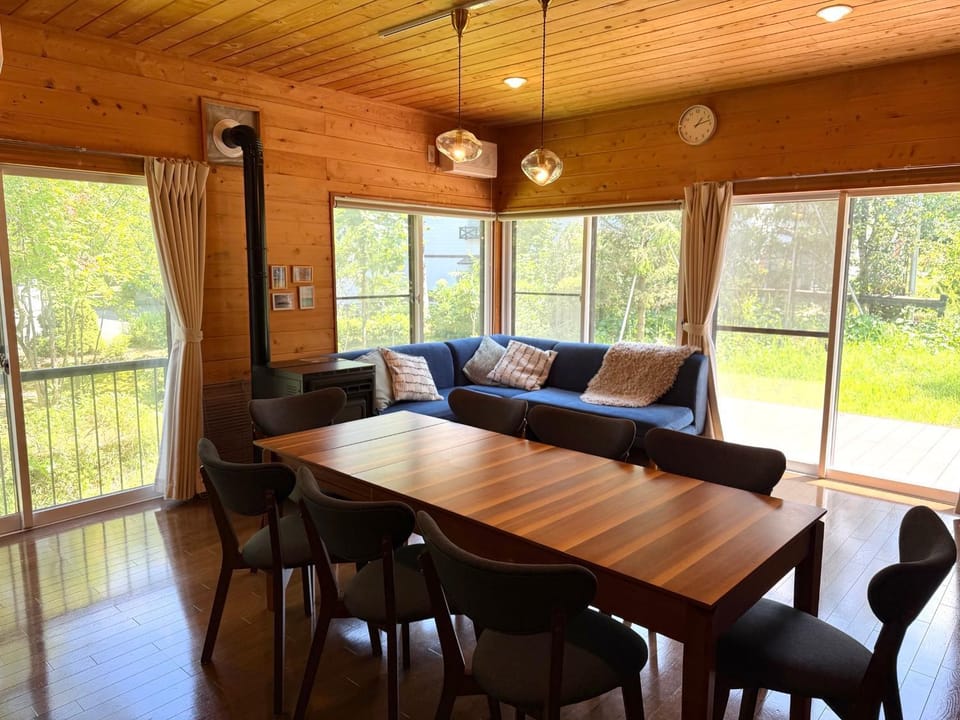 Living room, Photo of the whole room, Diving