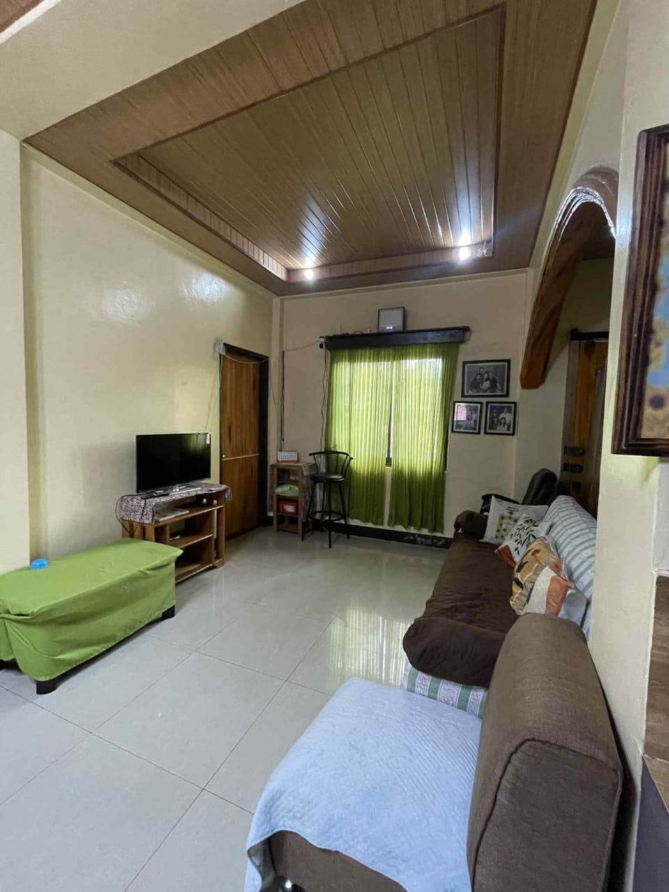 Communal lounge/ TV room, Living room, Seating area