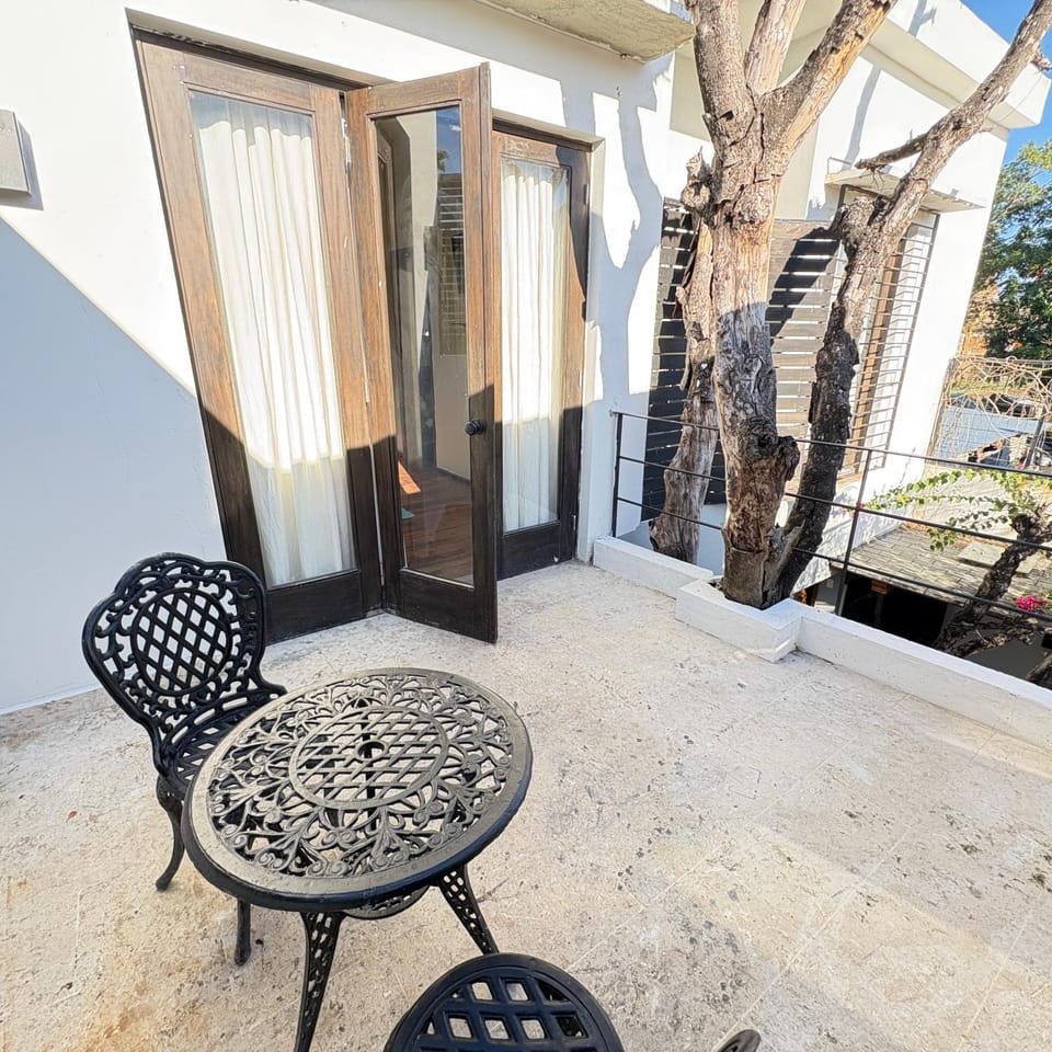 Patio, Balcony/Terrace