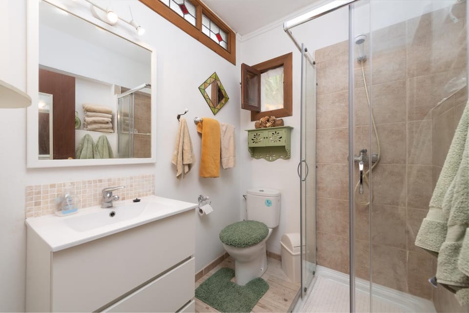 Edificio Canopus, Apartamento 23 en primera linea de la playa Apartment in Raiguer
