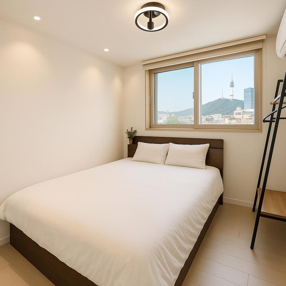 Bed, Bedroom, Landmark view, wardrobe, air conditioner