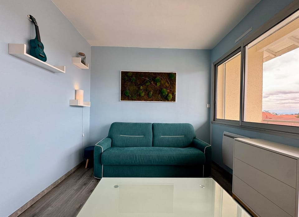 L'azur cosy studio Meyzieu Apartment in Auvergne-Rhône-Alpes