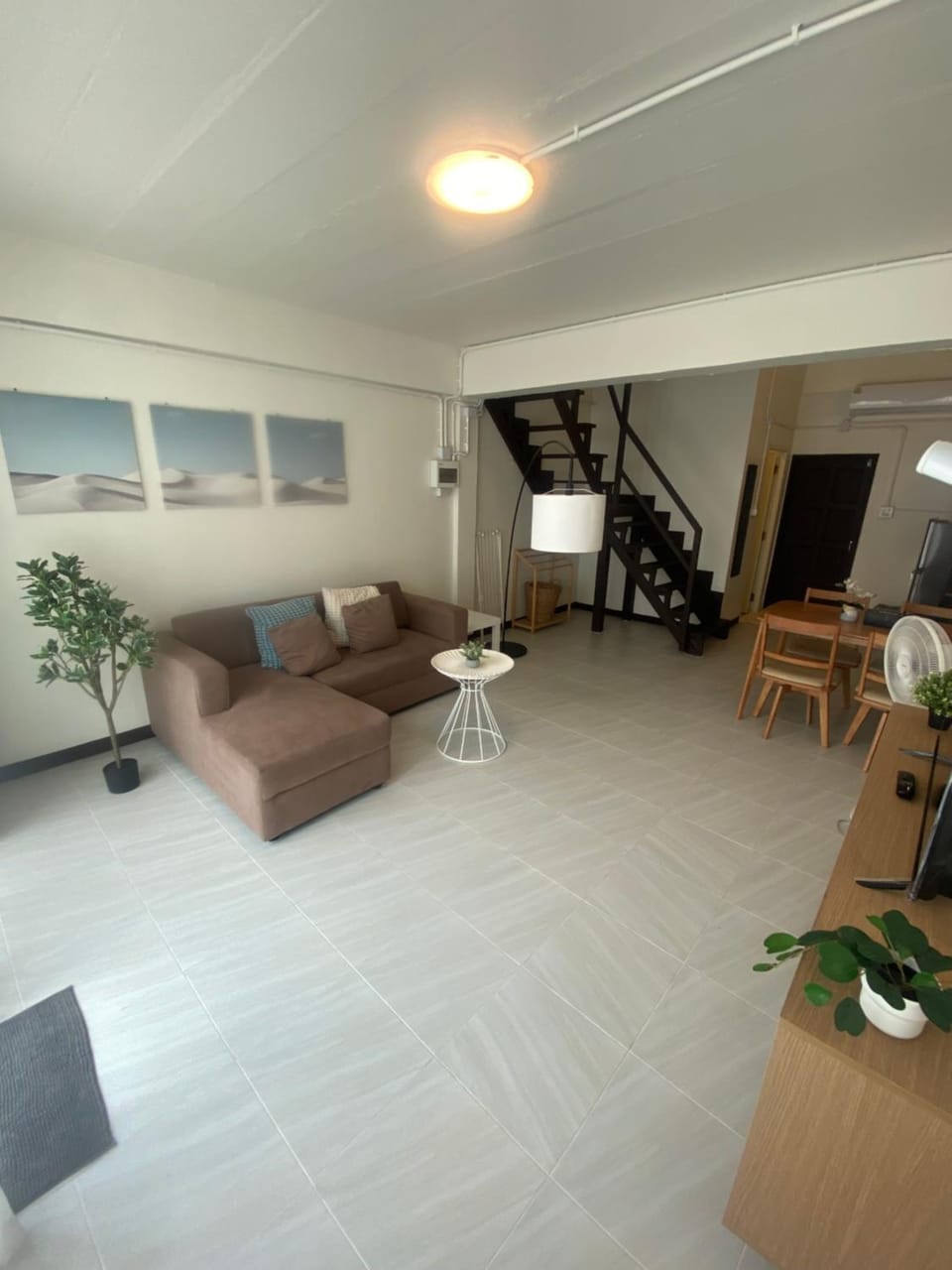 Spacious 2-storey apartment near beach in prime location Apartment in Ban Tai