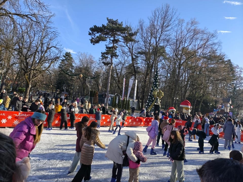 People, Winter