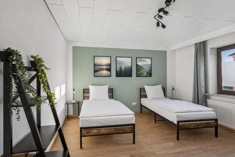 TV and multimedia, Bedroom, heating, internet, wardrobe