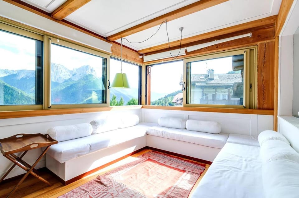 Natural landscape, Living room, Seating area, Mountain view