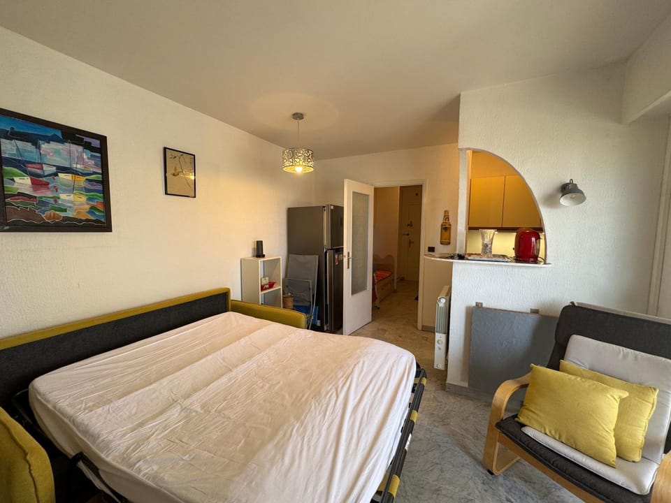 LE MAGALI , Vue Mer , Clim , Parking Apartment in Villeneuve-Loubet