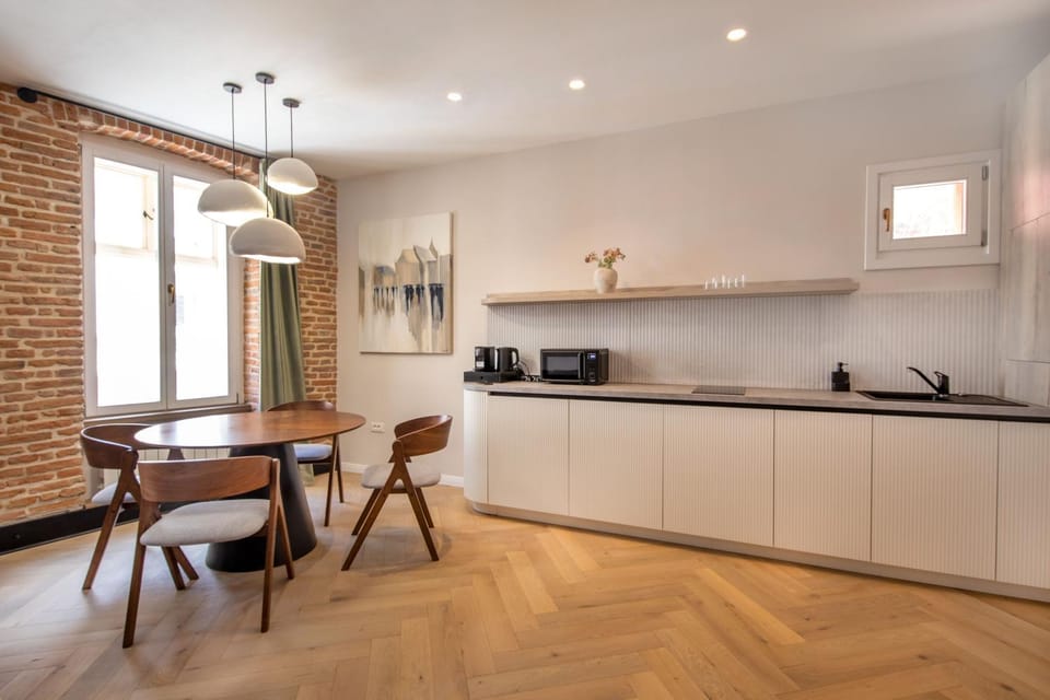 Coffee/tea facilities, Living room, Dining area