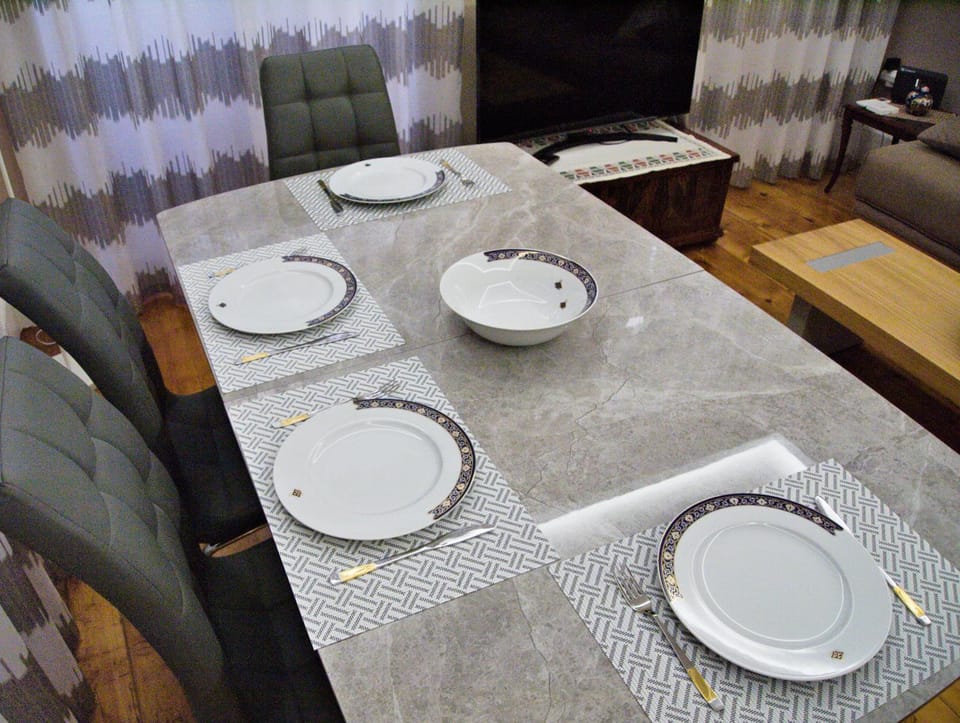 Living room, Seating area, Dining area