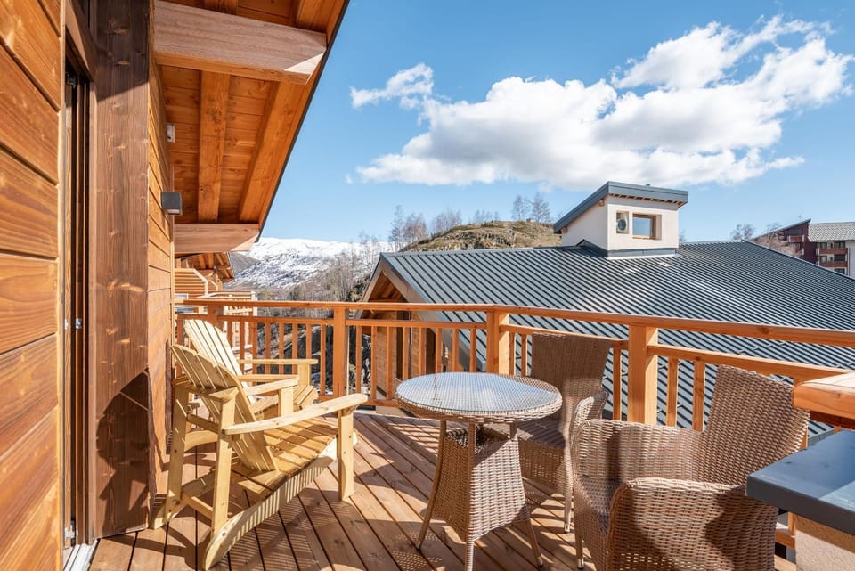 Day, View (from property/room), Balcony/Terrace, Mountain view