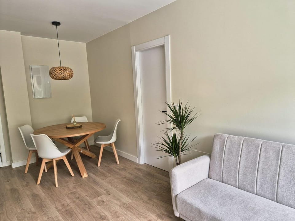 Off site, Lounge or bar