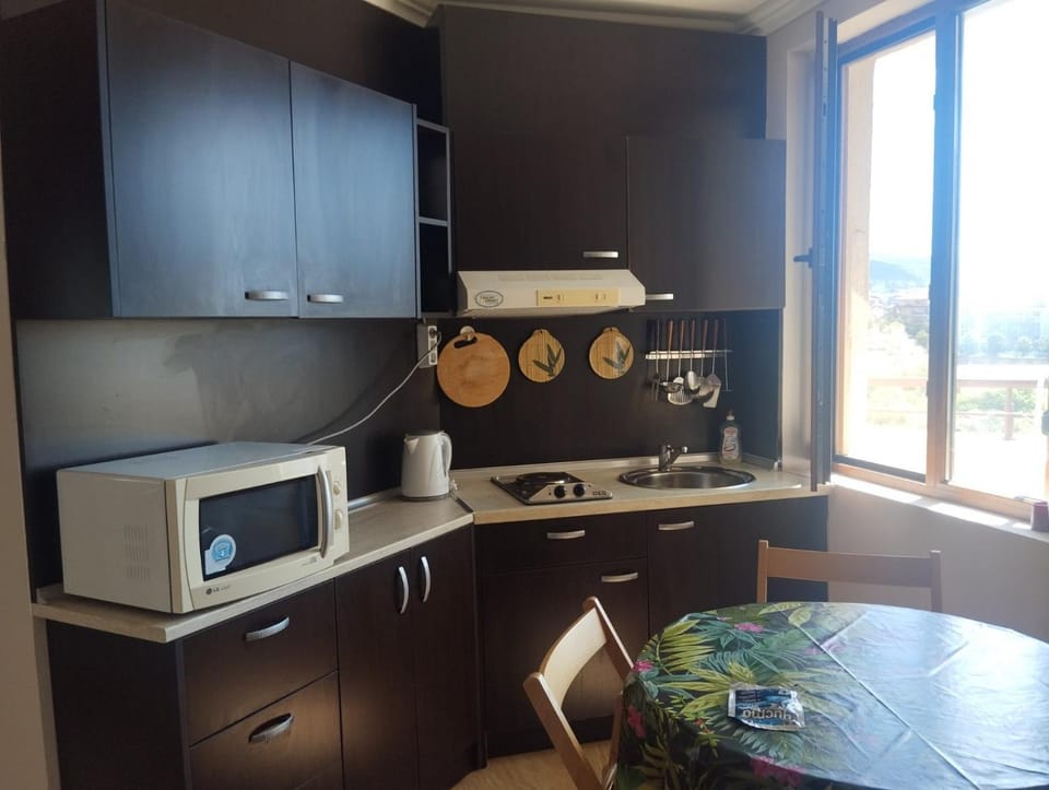 Quiet 1-Bed Flat in Antonia Complex by Flat Mаnager Apartment in Burgas Province