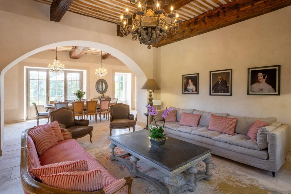 Bastide of the Rose Comtesse Luxury in Provence Country House in Aix-en-Provence