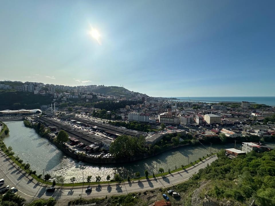 Nearby landmark, Day, City view, Mountain view, Sea view