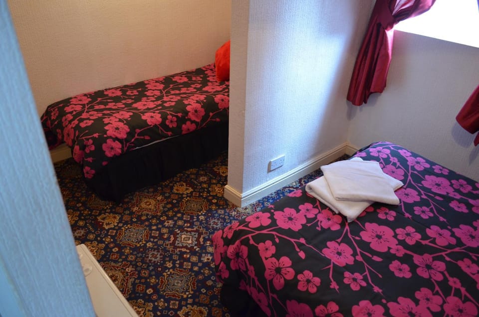 Franklin Hotel Bed and Breakfast in Blackpool
