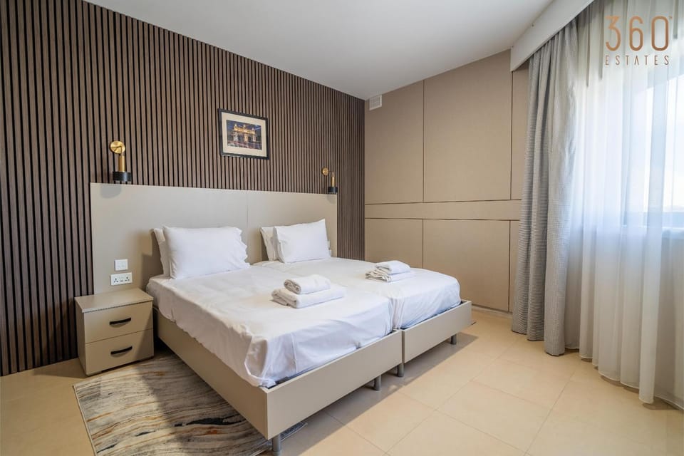 Bed, Photo of the whole room, Bedroom, towels, wardrobe
