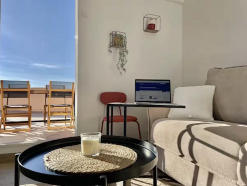 Rooftop Privé Plein Soleil Mer Plage Port Apartment in French Riviera