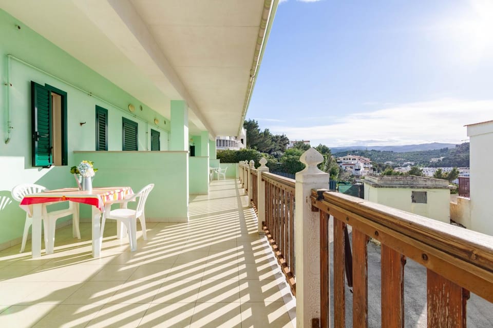 Property building, Balcony/Terrace