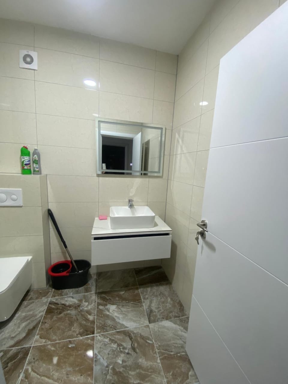 Banese 113m2 3dhoma gjumi,sallon,2 banjo,ballkon Apartment in North Macedonia