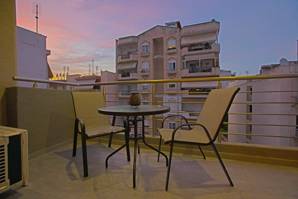 View (from property/room), Balcony/Terrace