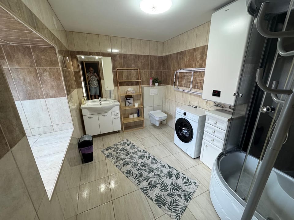 Park apartman Kertes ház a park mellett gyönyörű kilátással Dog friendly garden house with a wonderful view next to the park Apartment in Carinthia, Austria
